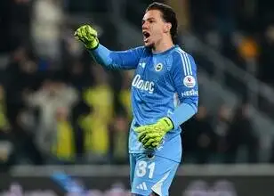 Al Nassr heeft belangstelling voor Ederson van Fenerbahçe