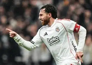 In Beşiktaş zijn de ogen gericht op Orkun Kökçü!