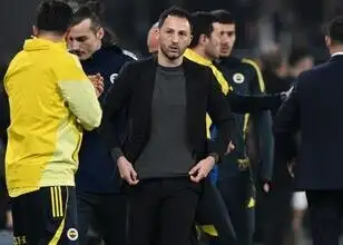 Domenico Tedesco in beeld als nieuwe coach bij Eintracht Frankfurt