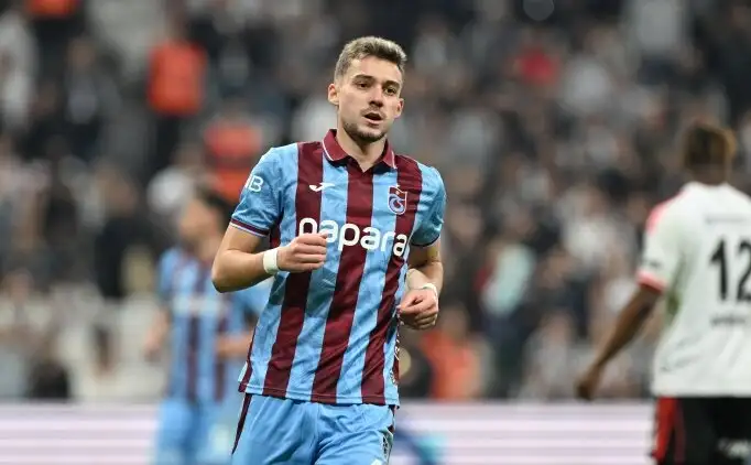 Beşiktaş weigert bod van Trabzonspor voor Muçi