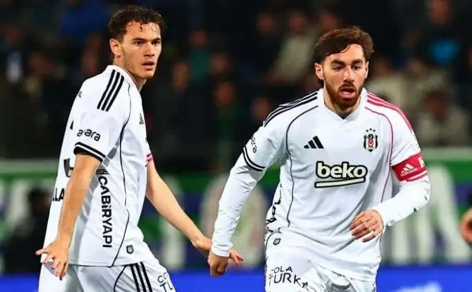 Orkun Kökçü biedt excuses aan Beşiktaş-fans na teleurstellend seizoen