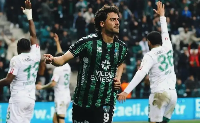 Kocaelispor en aanvaller Ahmet Sağat gaan uit elkaar na korte samenwerking