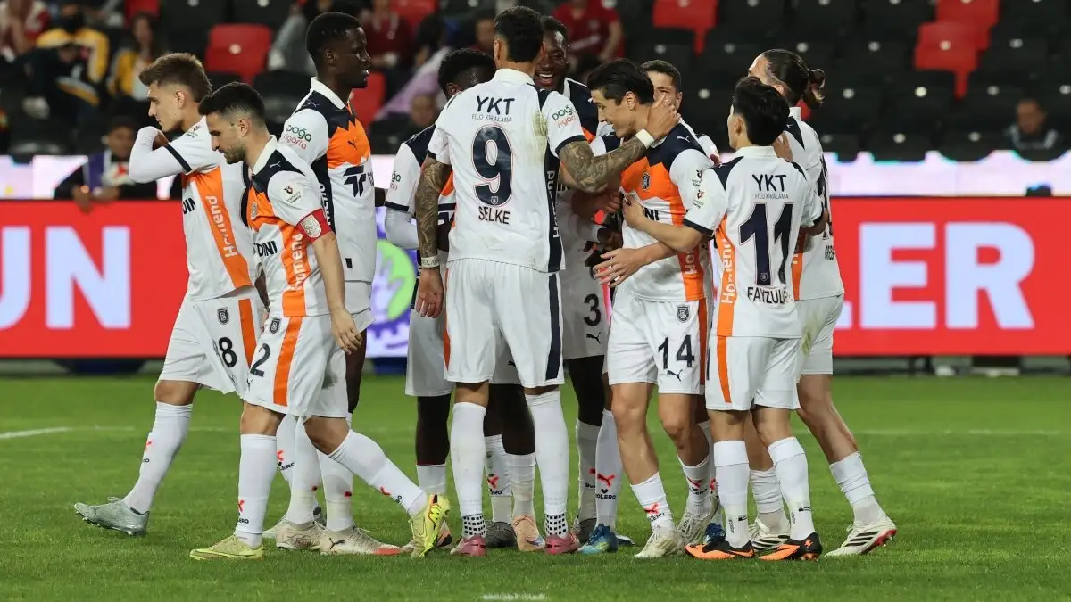 Başakşehir wacht op Europese ticket na overwinning op Gaziantep