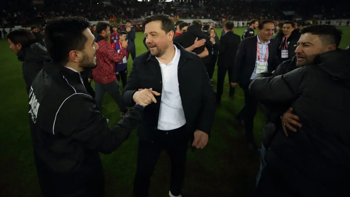 Uğur Uçar: 'Ik heb gezegd dat ik nog iets van de voetbalwereld terug zou krijgen'