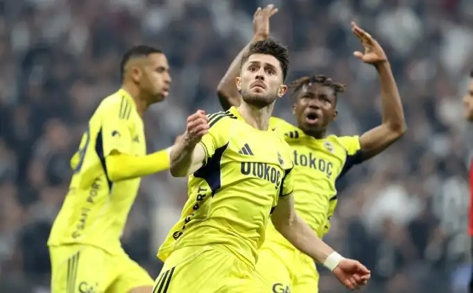 Como toont serieuze interesse aan Fenerbahçe-middenvelder İsmail Yüksek