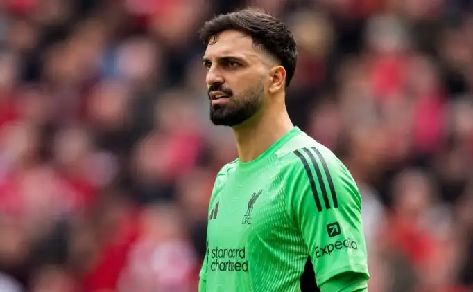 Fenerbahçe doet bod op Liverpool-doelman Mamardashvili