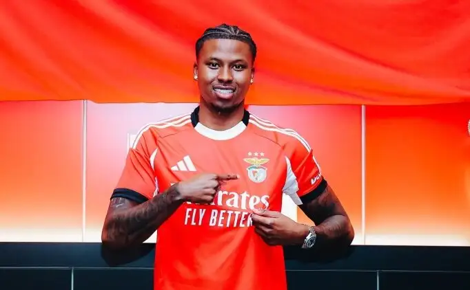 Sidny Cabral arriveert in Istanbul voor transfer naar Trabzonspor