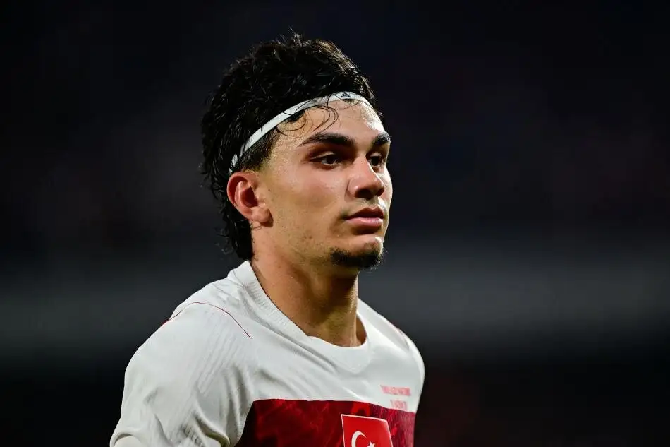 Galatasaray zet in op Can Uzun, maar Frankfurt vraagt 60 miljoen euro