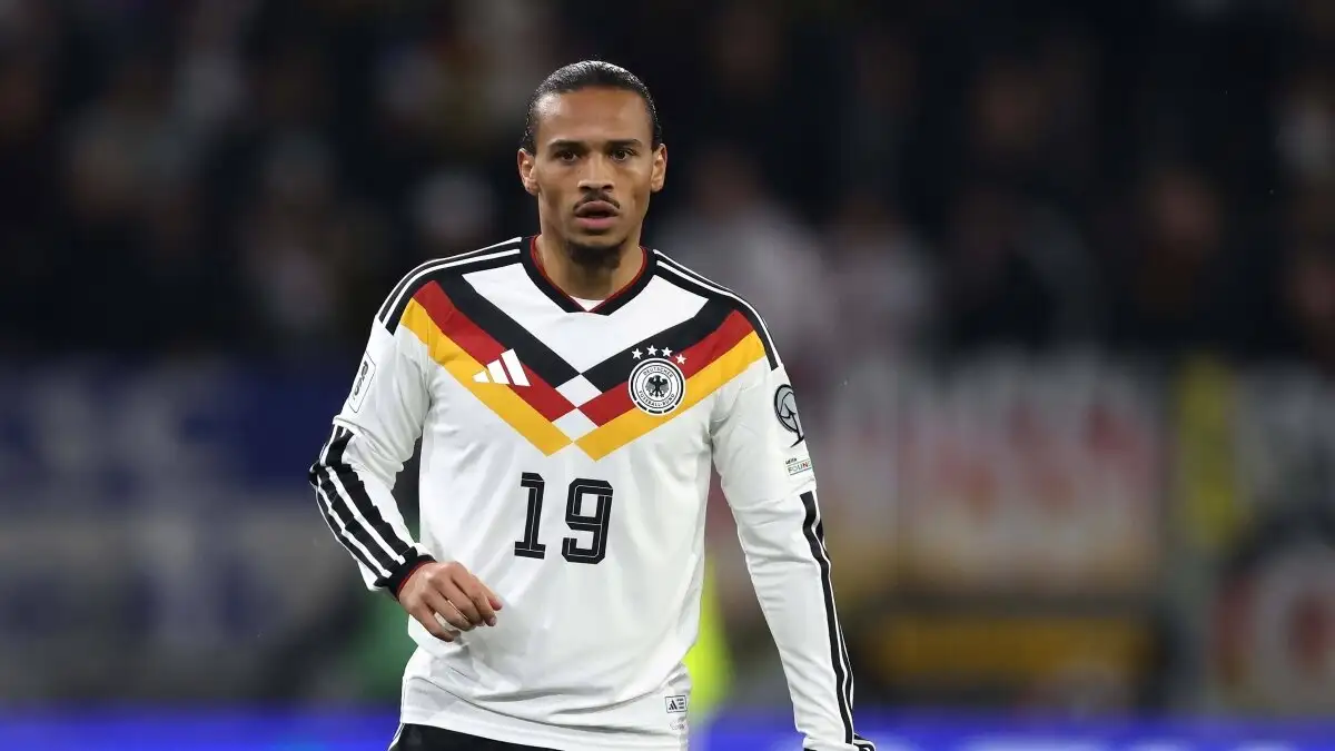 Leroy Sané scoort voor Duitsland en spreekt over WK-ambitie en Lennart Karls gemiste WK