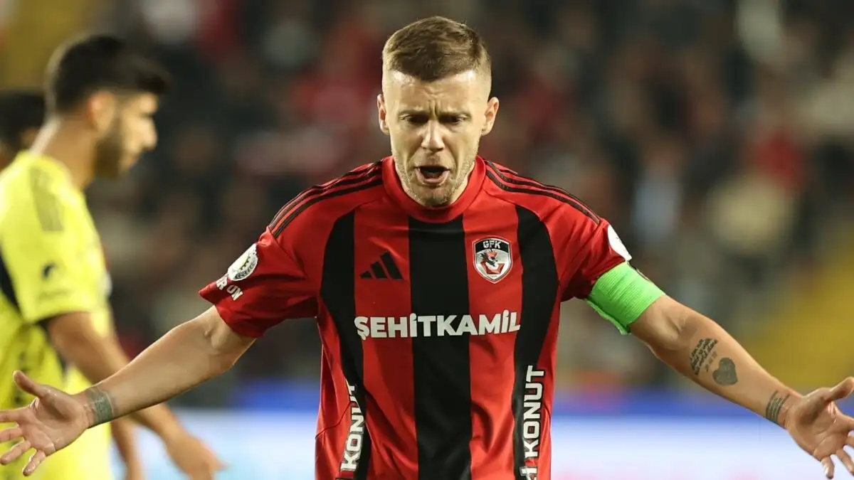 Bursaspor zet in op ervaren Roemeen Alexandru Maxim van Gaziantep FK