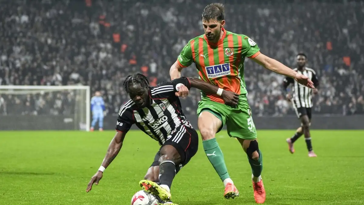 Galatasaray houdt Ümit Akdağ in de gaten na sterk seizoen bij Alanyaspor