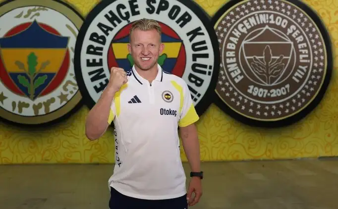 Fenerbahçe bevestigt terugkeer Dirk Kuyt als assistent-trainer van Kartal