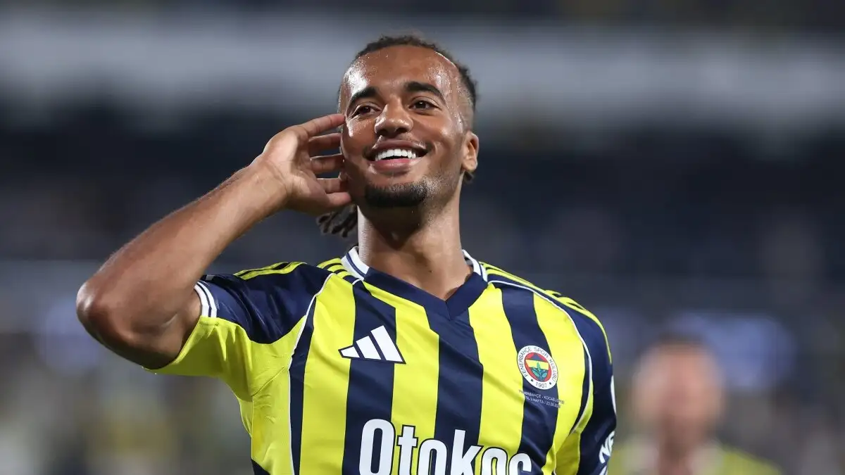 Fenerbahçe ziet transfer Archie Brown afblazen na sterke prestaties in voorbereidingskamp