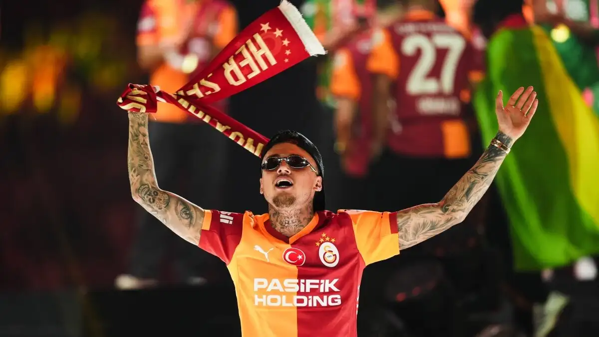 Noa Lang weer in de belangstelling bij Galatasaray