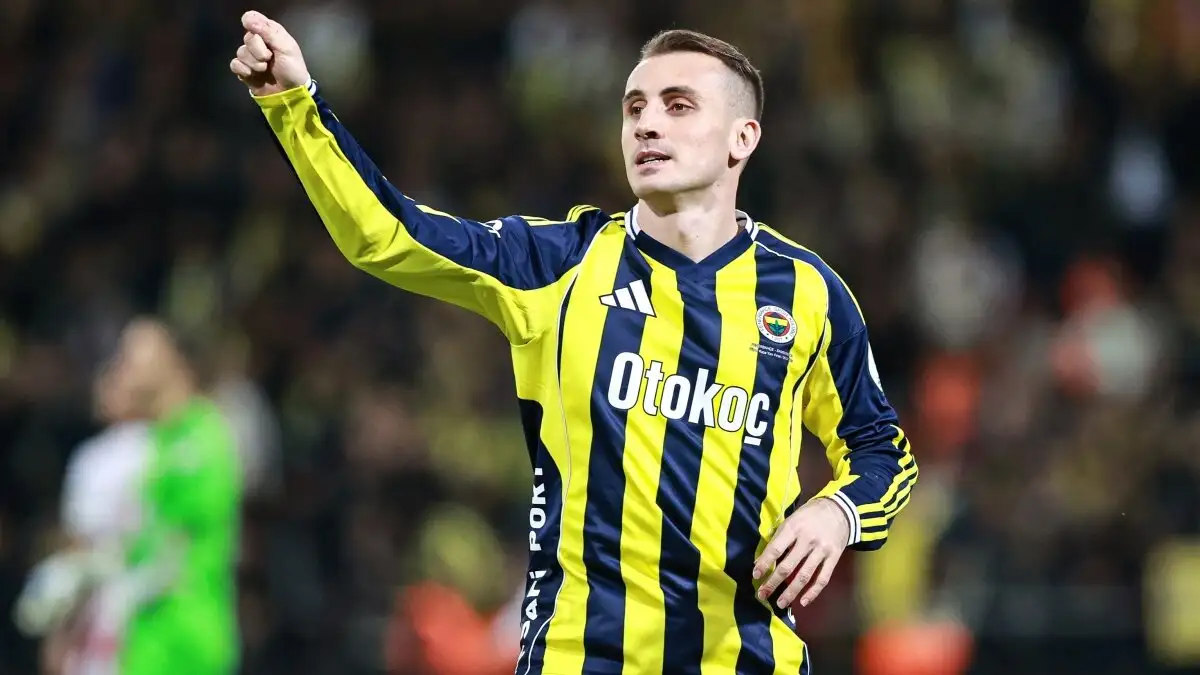 Kerem Aktürkoğlu kiest voor voortbestaan bij Fenerbahçe ondanks Saoedische belangstelling