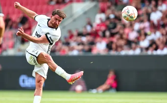Beşiktaş speelt oefenduël tegen Spartak Trnava; İlhan Fakılı vindt opnieuw het net