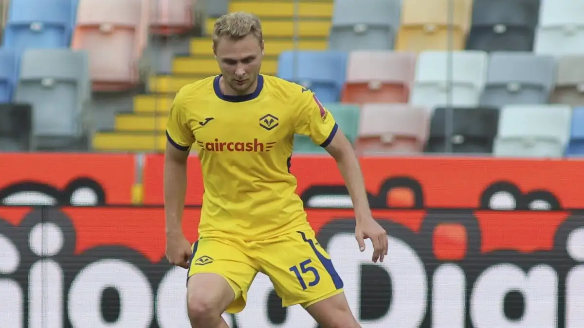 Galatasaray meldt vier spelers niet aan bij TFF: Nelsson, Jelert, Dervişoğlu en Baltacı