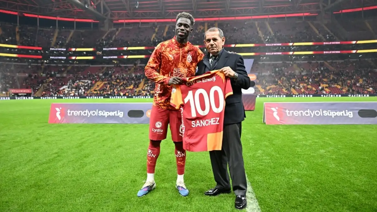 Galatasaray houdt vast aan Davinson Sanchez ondanks interesse van Como en Bournemouth