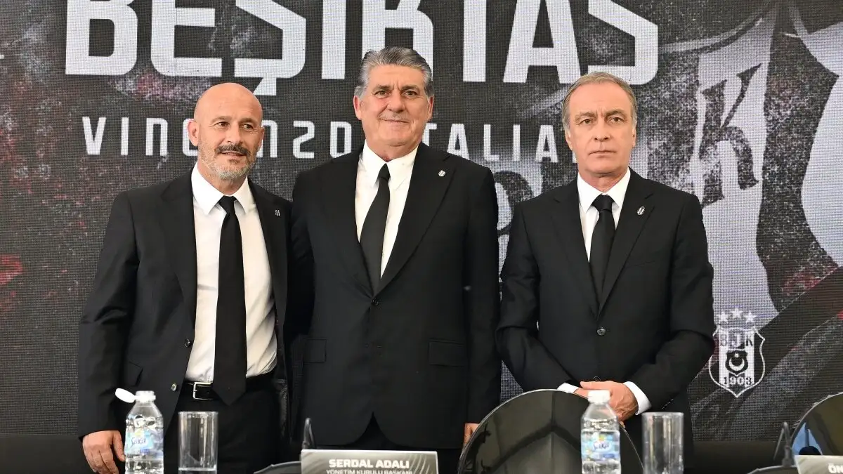 Beşiktaş kondigt afscheid aan van zes spelers voor komend seizoen