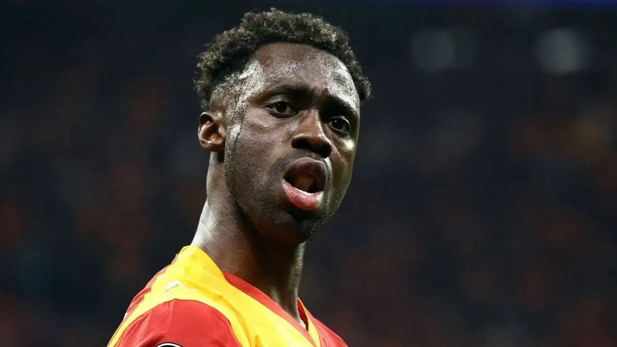 Como legt 33 miljoen euro op tafel voor Davinson Sanchez, Galatasaray wijst af