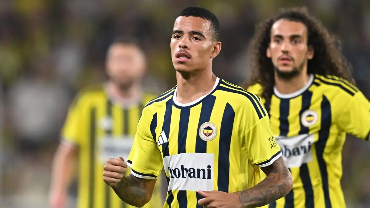 Mason Greenwood maakt debuut voor Fenerbahçe als invaller in de 83e minuut