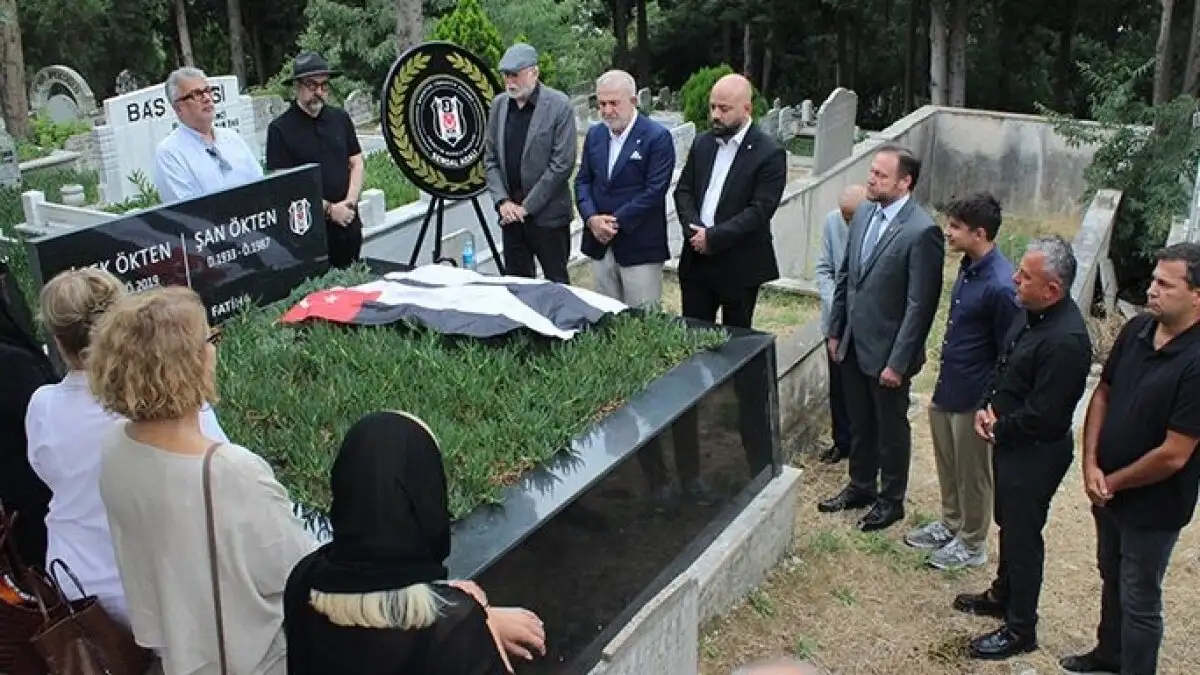 Beşiktaş herdenkt voormalig bestuurder Şan Ökten op Nakkaştepe