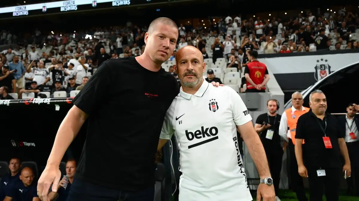 Beşiktaş treft geblesseerde Midtjylland-speler Victor Bak in Europa League-kwalificatie
