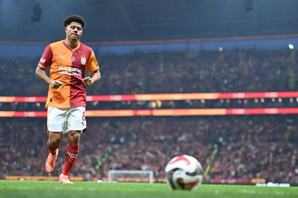 Gabriel Sara droomt van Premier League maar blijft gefocust op Galatasaray