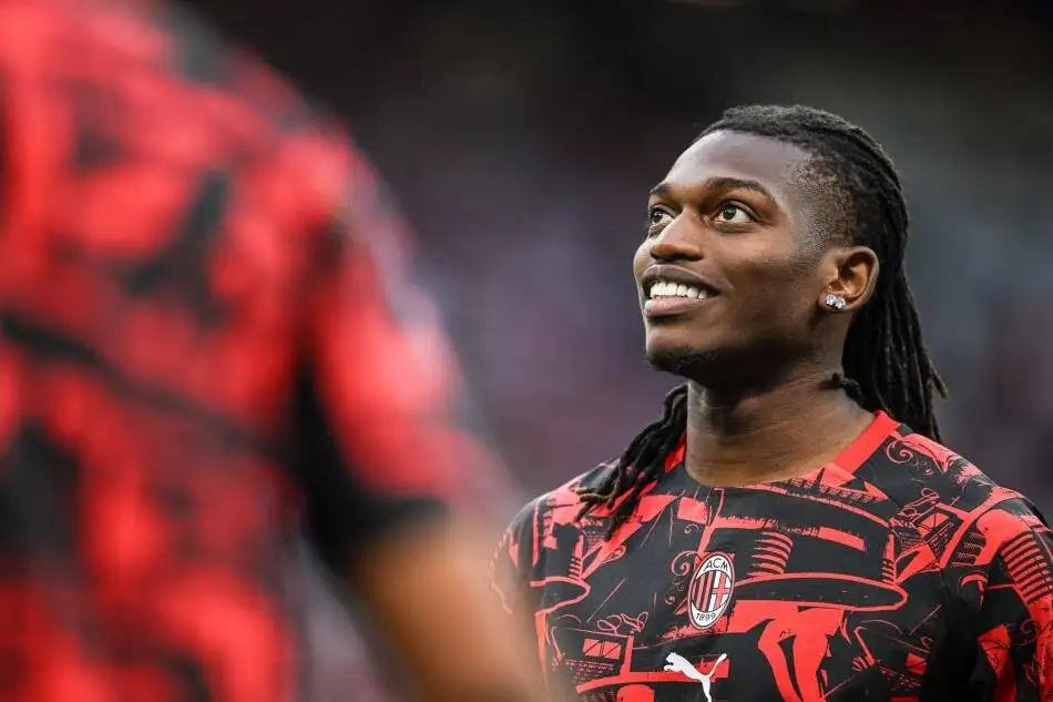 Fenerbahçe past Greenwood-strategie toe op Leao-transfer
