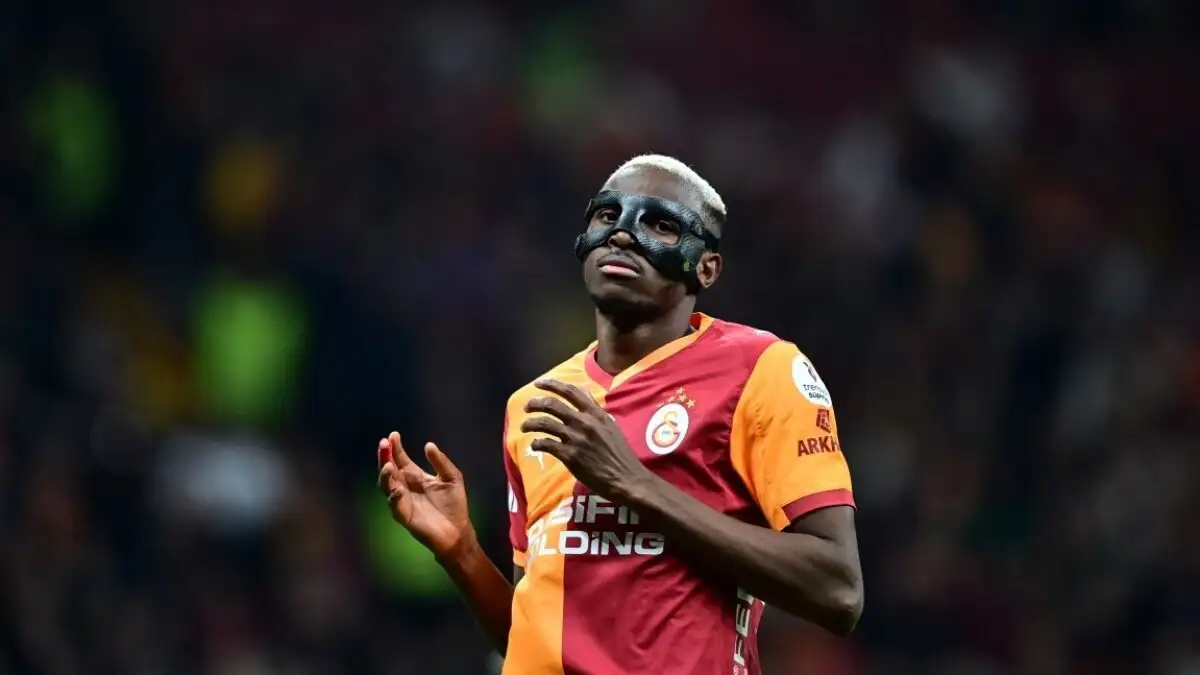 Manchester United blijft aandringen op transfer van Victor Osimhen