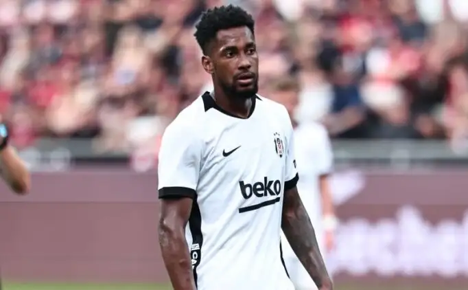 Beşiktaş-speler Amir Murillo: 'Doel is groepsfase' na zware Midtjylland-wedstrijd