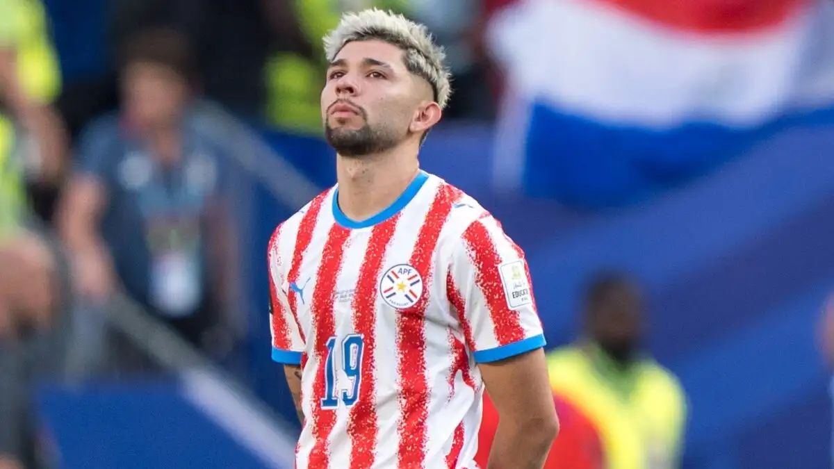 Galatasaray legt officieel bod op Julio Enciso bij Strasbourg