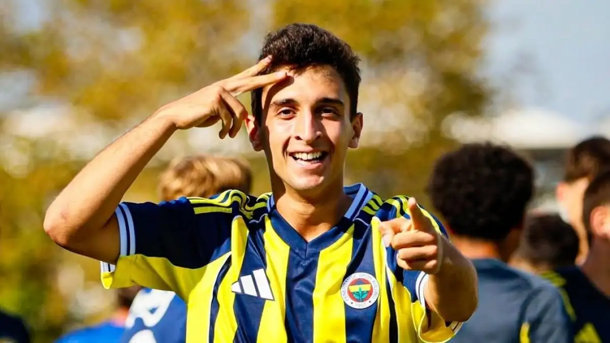 Karşıyaka bevestigt loan van Yasir Boz en transfer van Eren Arda Şan
