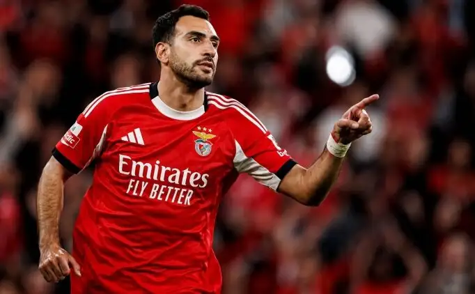Fenerbahçe onderzoekt mogelijke transfer voor Griekse spits Vangelis Pavlidis van Benfica