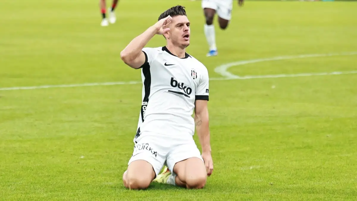 Beşiktaş staat voor keuze over de toekomst van Milot Rashica
