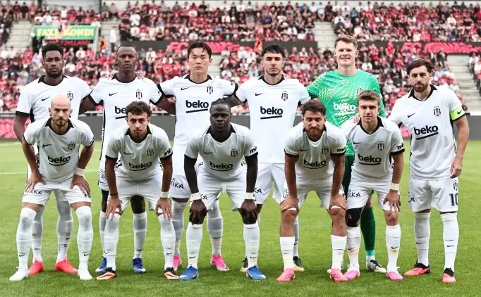 Beşiktaş kondigt kamp kadro aan voor wedstrijd tegen Hradec Králové