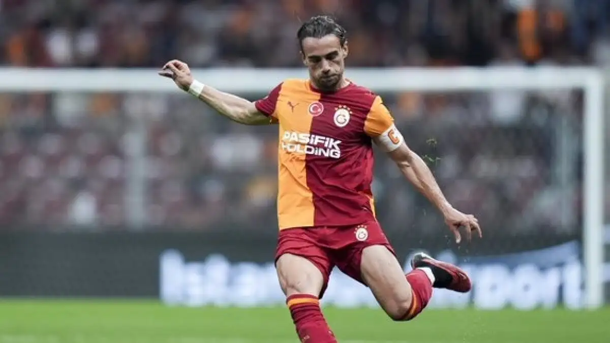 Yunus Akgün: Galatasaray zet vertrouwde stappen naar vijfde opeenvolgende titel