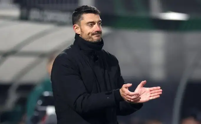 Albert Riera op weg naar Rode Ster Belgrado als nieuwe hoofdtrainer