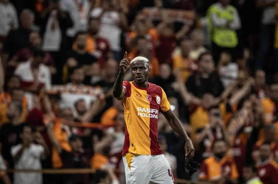 Transfergeruchten rond Victor Osimhen: Tottenham, Premier League clubs en Al Hilal
