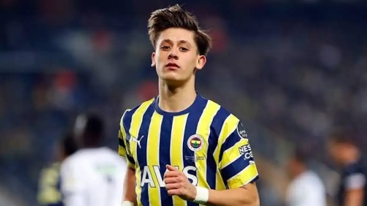 Fenerbahçe ontkent geruchten over limiet op Arda Güler's verkoopdeel