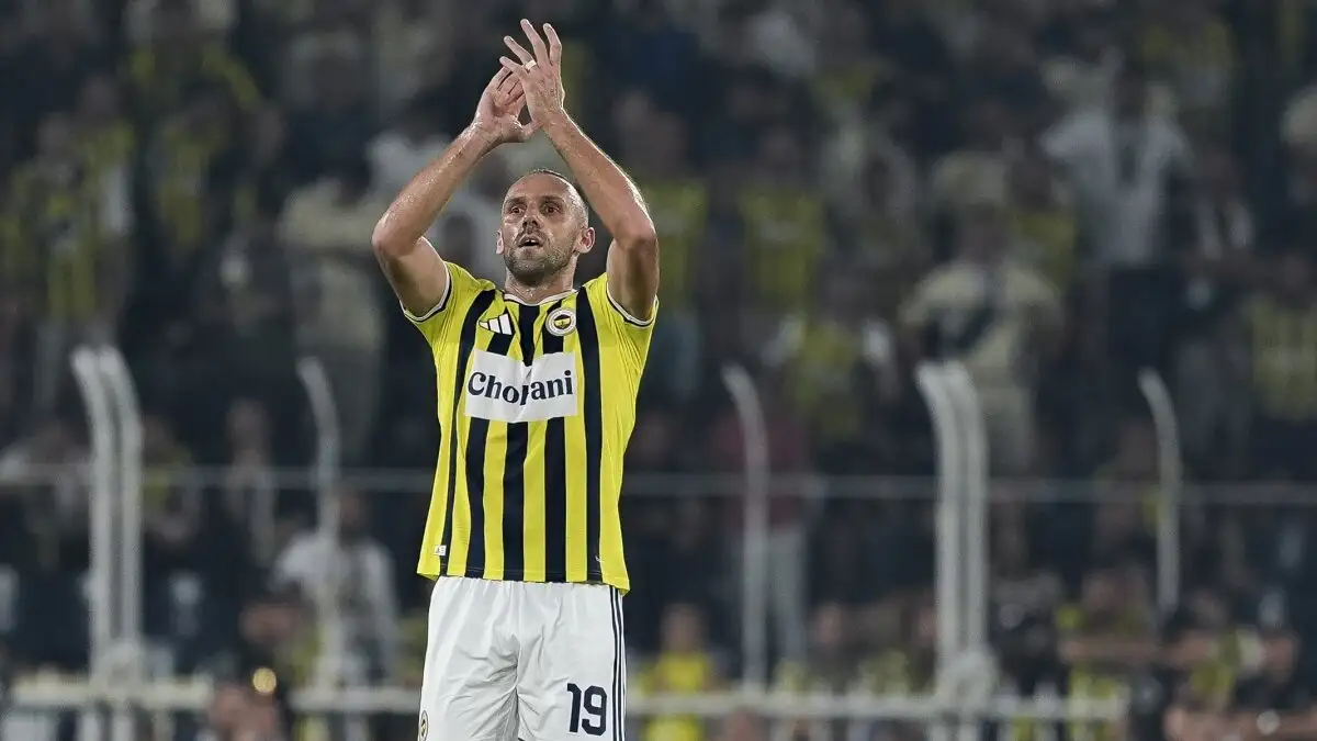 Vedat Muriqi scoort eerste Fenerbahçe-doelpunt na zes jaar tegen Konyaspor