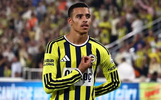 Mason Greenwood zet carrière‑record neer met dubbel voor Fenerbahçe