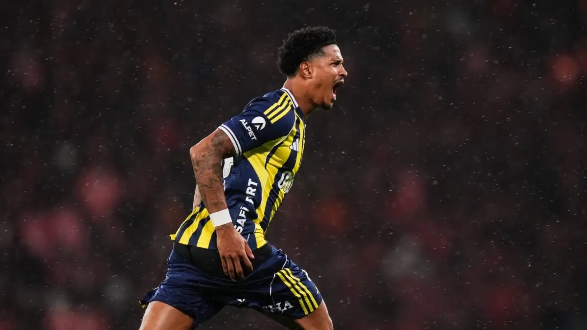 Roma vraagt Fenerbahçe om betaling van drie maanden salaris voor Jayden Oosterwolde