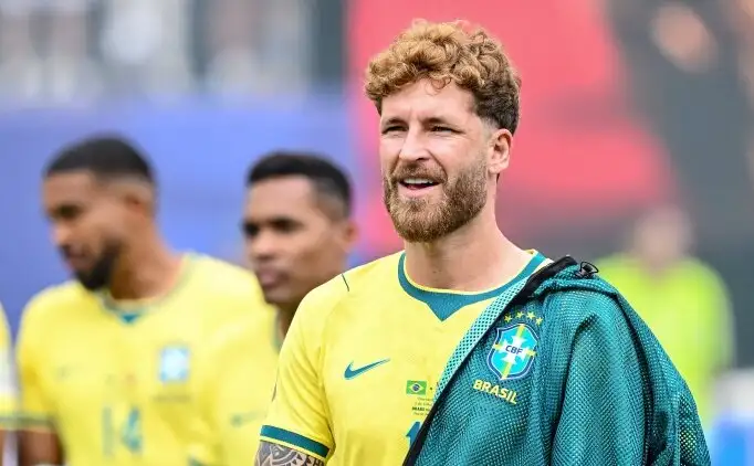 Beşiktaş en Flamengo onderhandelen over Leo Pereira: 15 miljoen tegen 18 miljoen