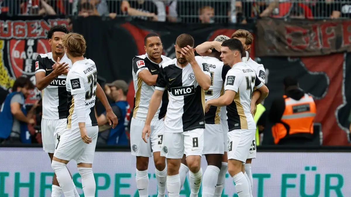 Bayer Leverkusen lijdt verrassende 3-2 nederlaag tegen promovendus Elversberg in Bundesliga-opening