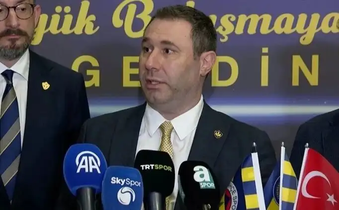 Fenerbahçe Başkan Vekili Barış Göktürk reageert op transfervragen over Leao en Rashford