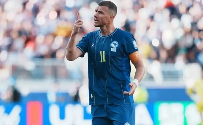 Edin Dzeko zet punt achter zijn interlandcarrière