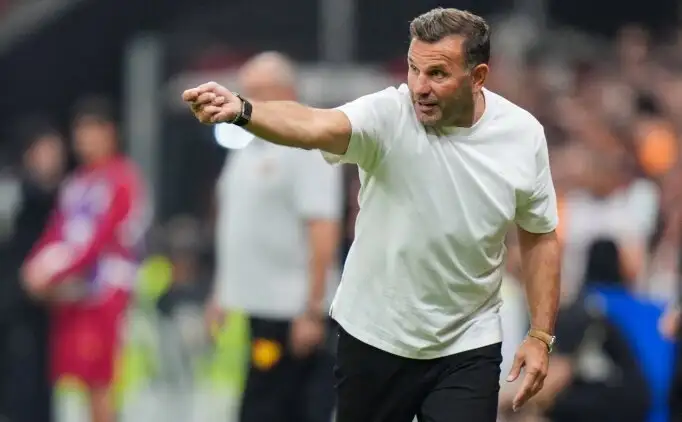 Okan Buruk over Leao, blessureleed en de topper tegen Başakşehir
