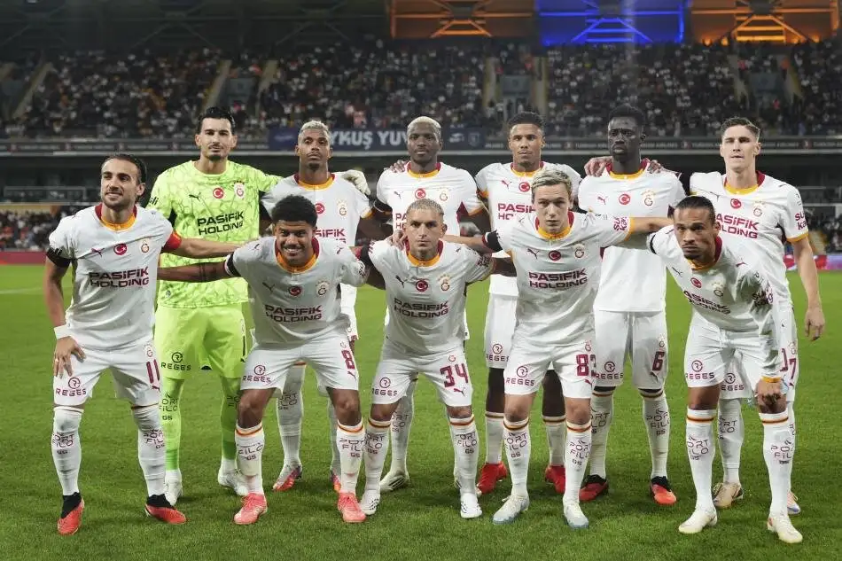 Tugay Kerimoğlu waarschuwt twee Galatasaray-spelers en uit bredere kritiek op speelstijl
