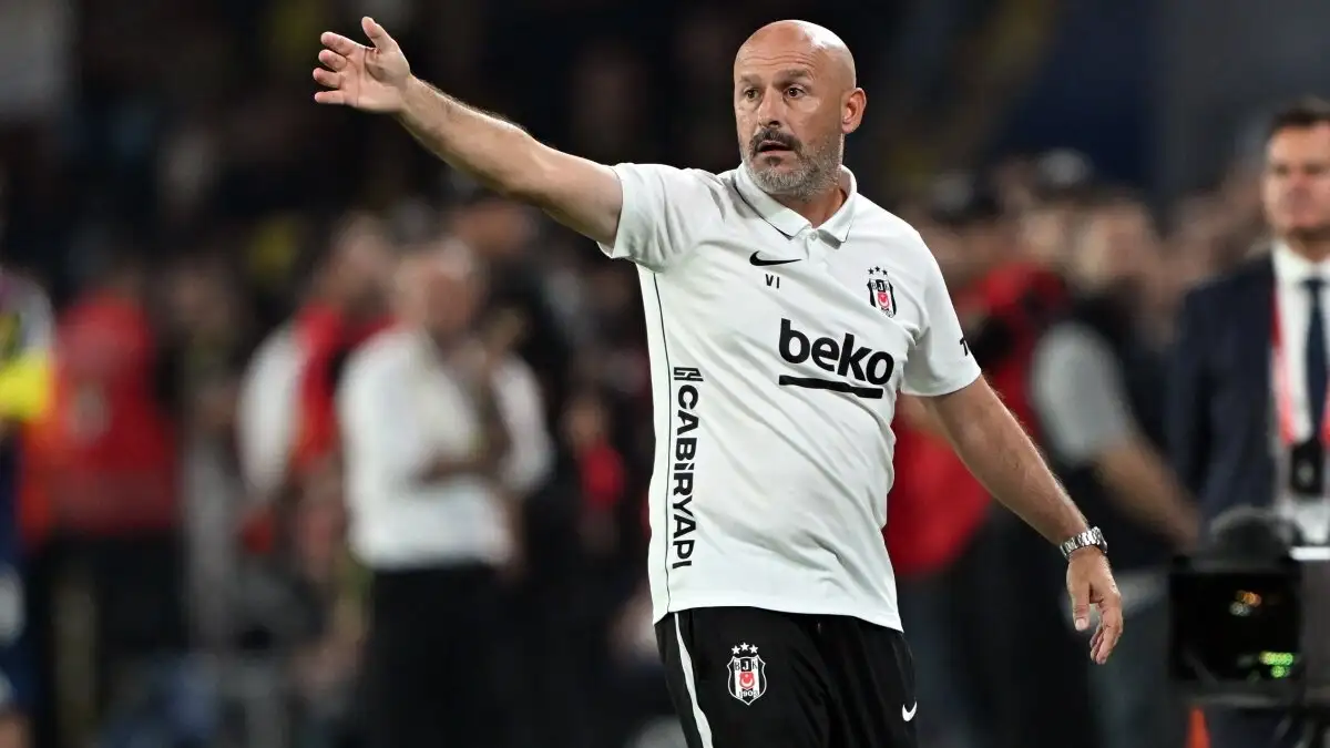 Vincenzo Italiano voert één wijziging door in derby tegen Fenerbahçe